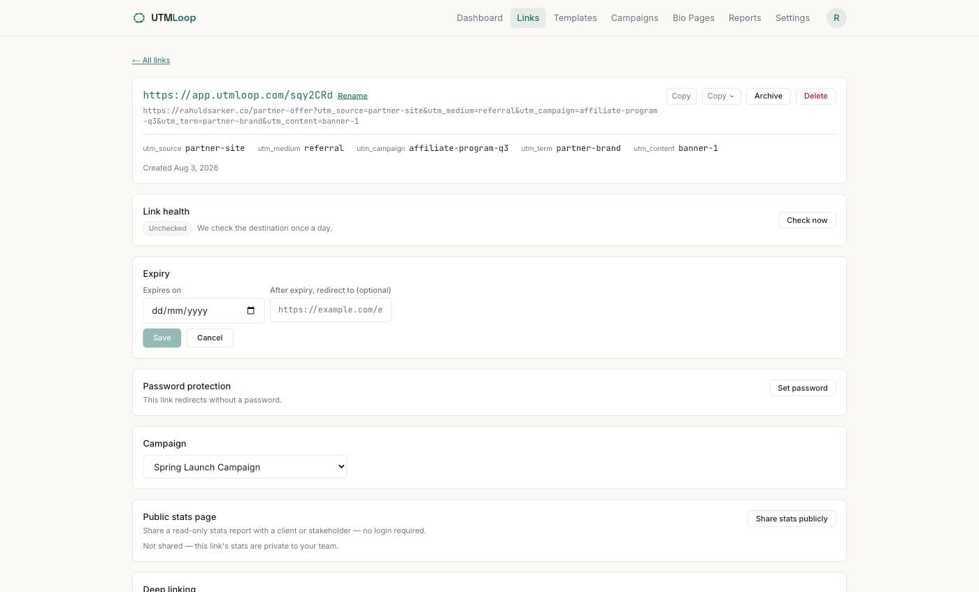 Password protection, expiry & scheduled destination swaps, screenshot from the UTMLoop app